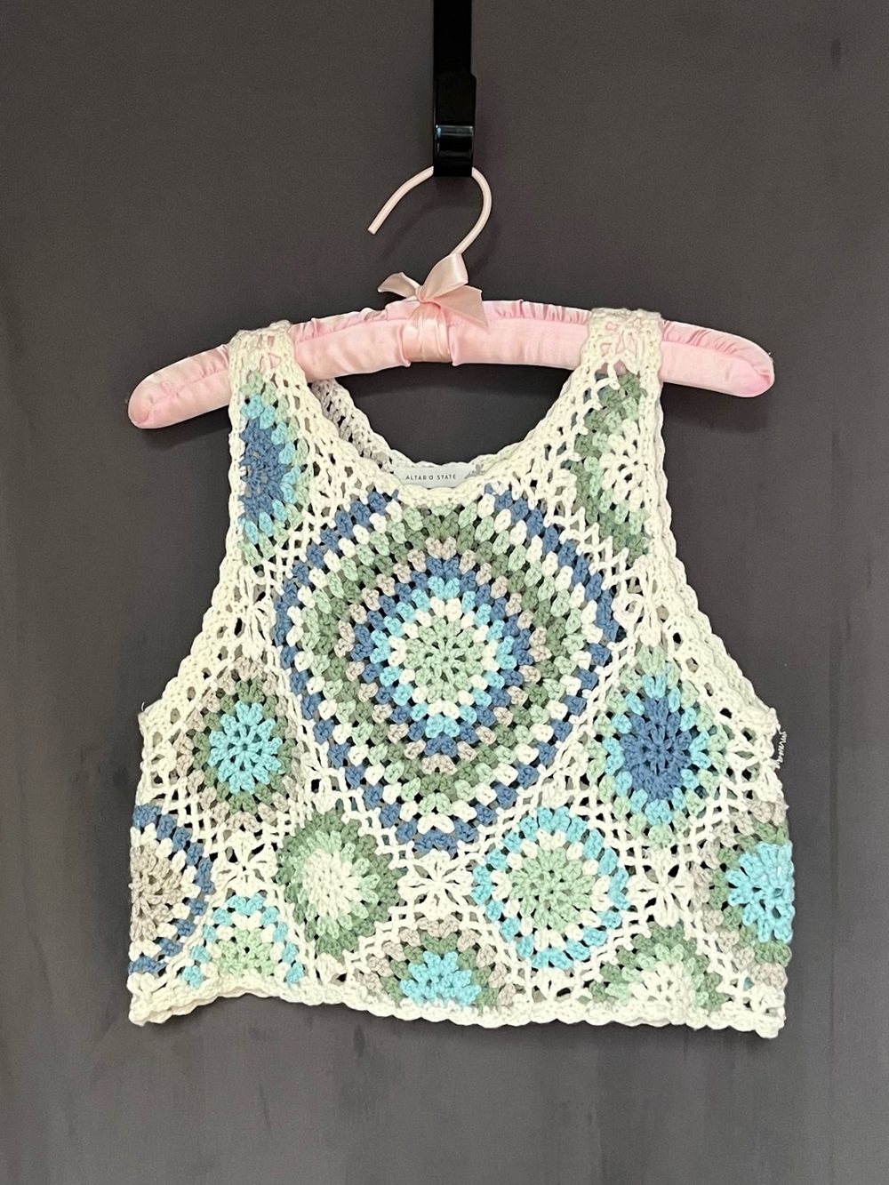 NWOT Altar’d State Sinead Crochet Earthy Tone Tank Top Large